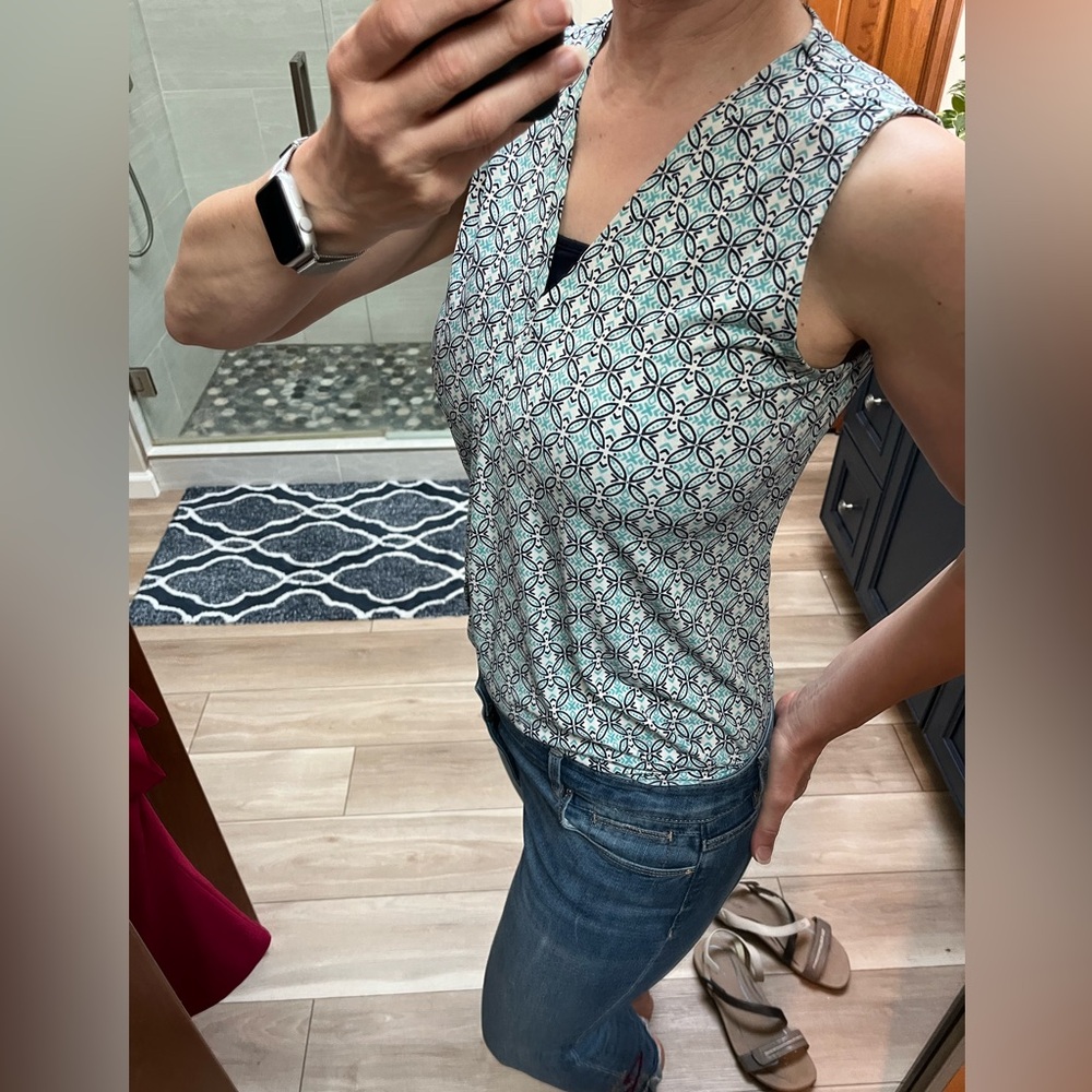 Dana Buchman Black and Gray Fitted Tank Top